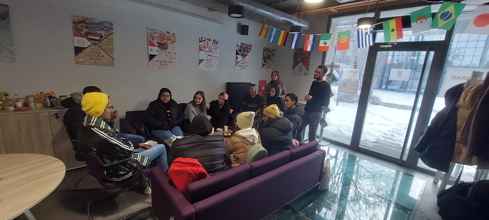welcome-meeting-for-our-new-exchange-students
